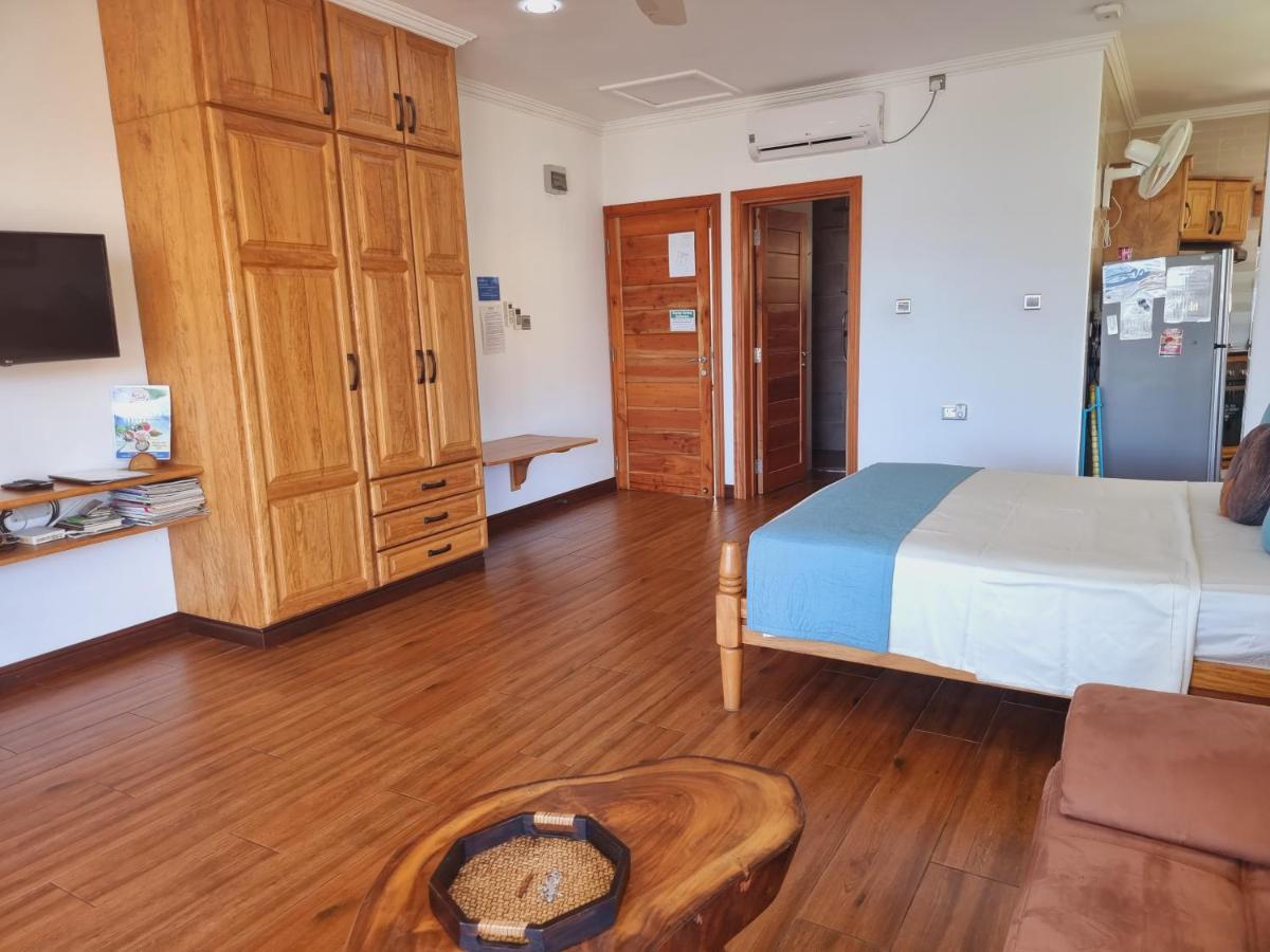 Drake Seaside Studio Apartments Бель-Омбр Экстерьер фото