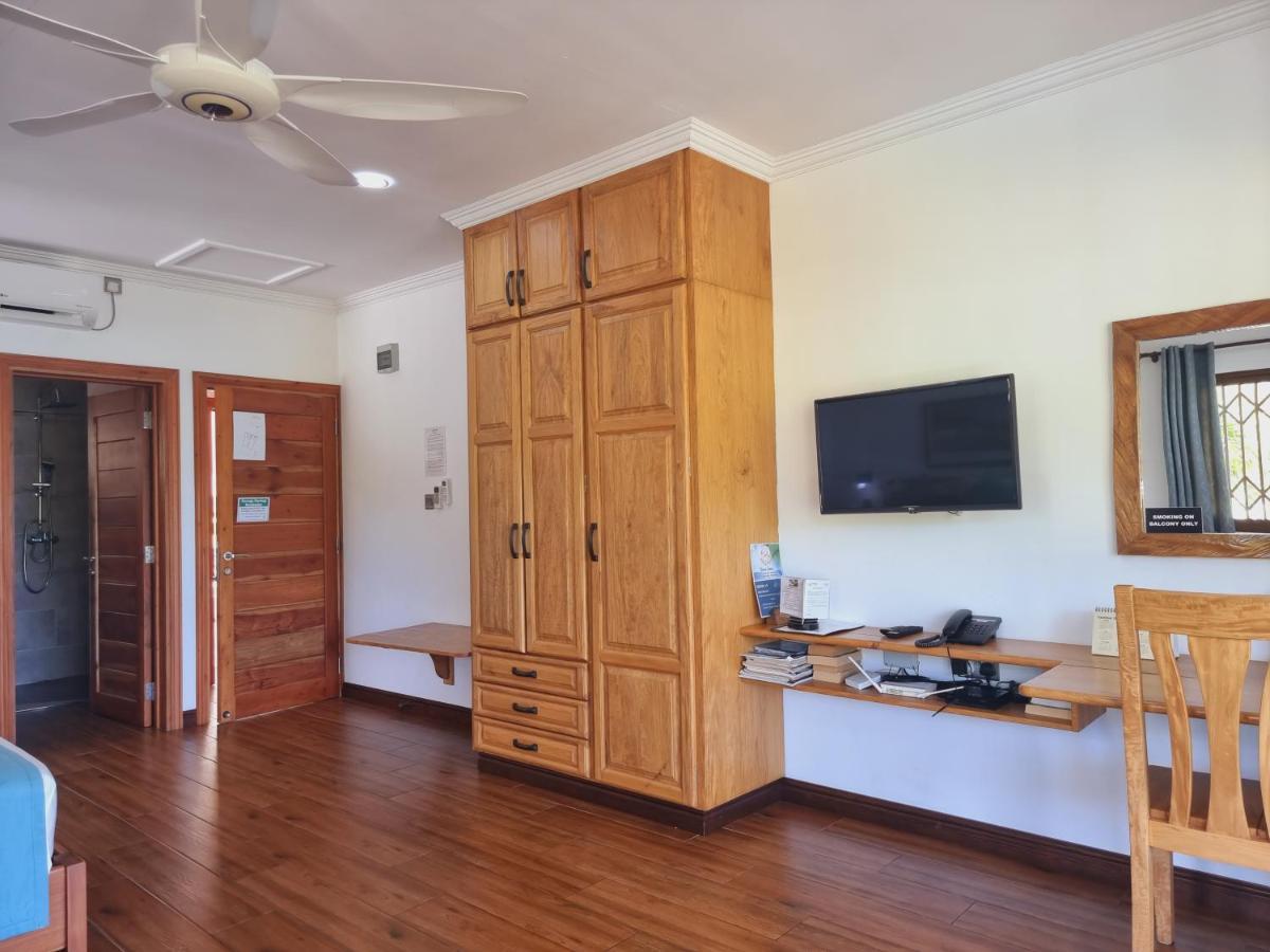 Drake Seaside Studio Apartments Бель-Омбр Экстерьер фото