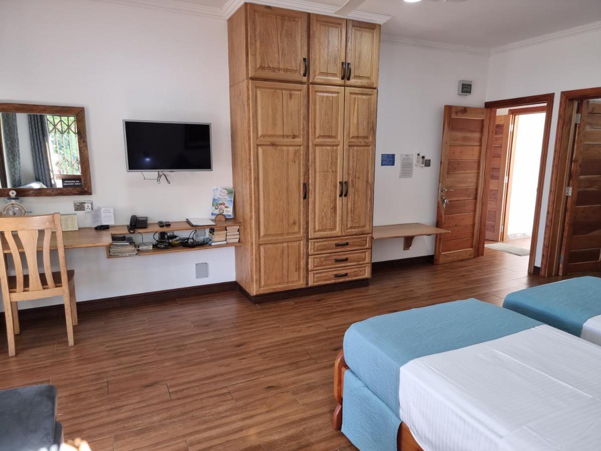 Drake Seaside Studio Apartments Бель-Омбр Экстерьер фото