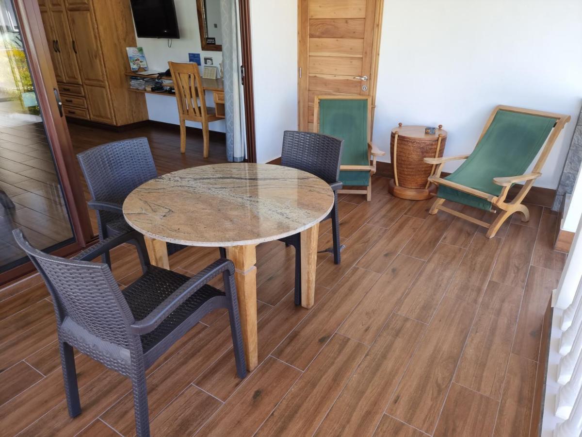 Drake Seaside Studio Apartments Бель-Омбр Экстерьер фото