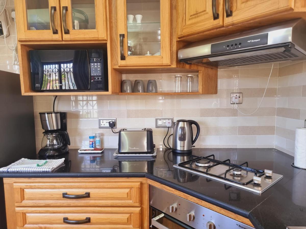 Drake Seaside Studio Apartments Бель-Омбр Экстерьер фото